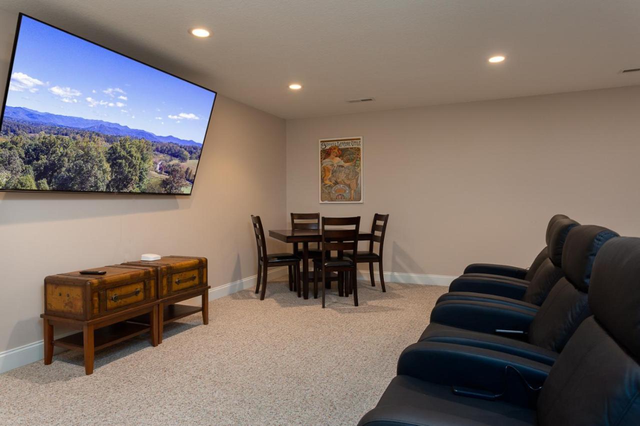 Luxurious House With Pool Near Asheville By Mighty Tree Properties Leicester エクステリア 写真